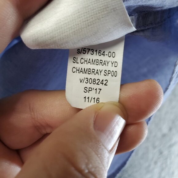 Banana Republic Top Womens Size 12 Light Blue Sleeveless Button-Down Chambray - Picture 4 of 8